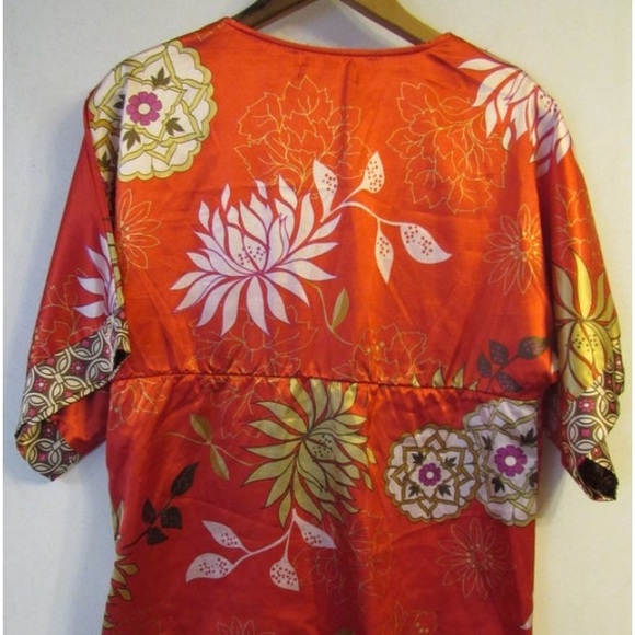 Red Asian Silky Blouse Kimono Floral Boho Hippy - Picture 2 of 5